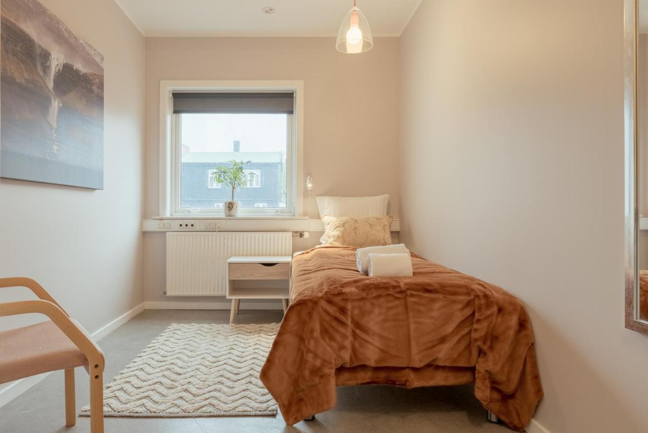 Torsgota Guesthouse - In The Heart Of Tórshavn Buitenkant foto