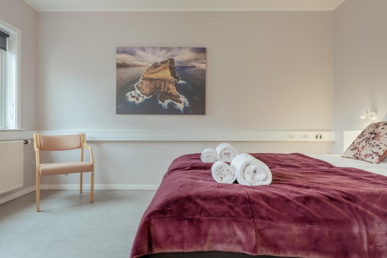 Torsgota Guesthouse - In The Heart Of Tórshavn Buitenkant foto