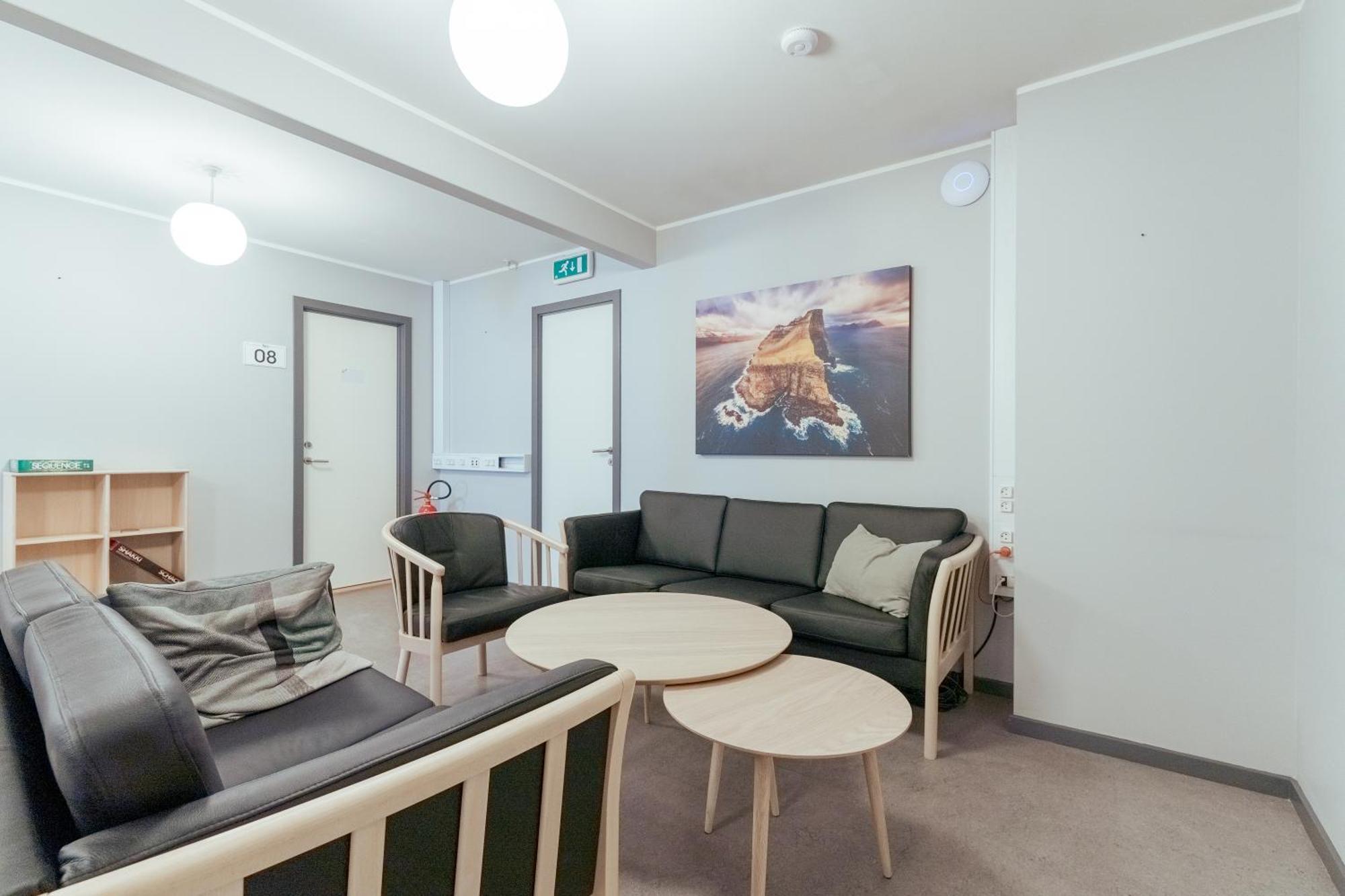 Torsgota Guesthouse - In The Heart Of Tórshavn Buitenkant foto