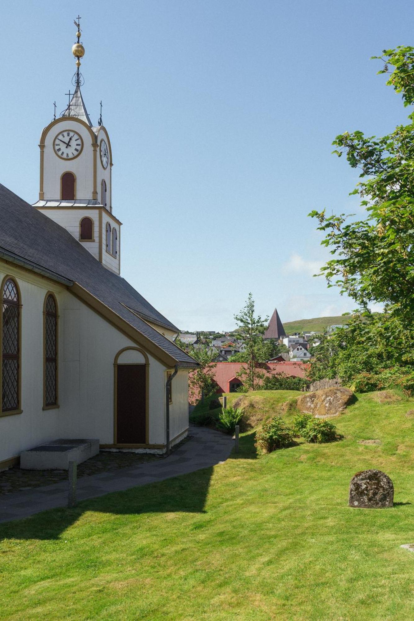 Torsgota Guesthouse - In The Heart Of Tórshavn Buitenkant foto