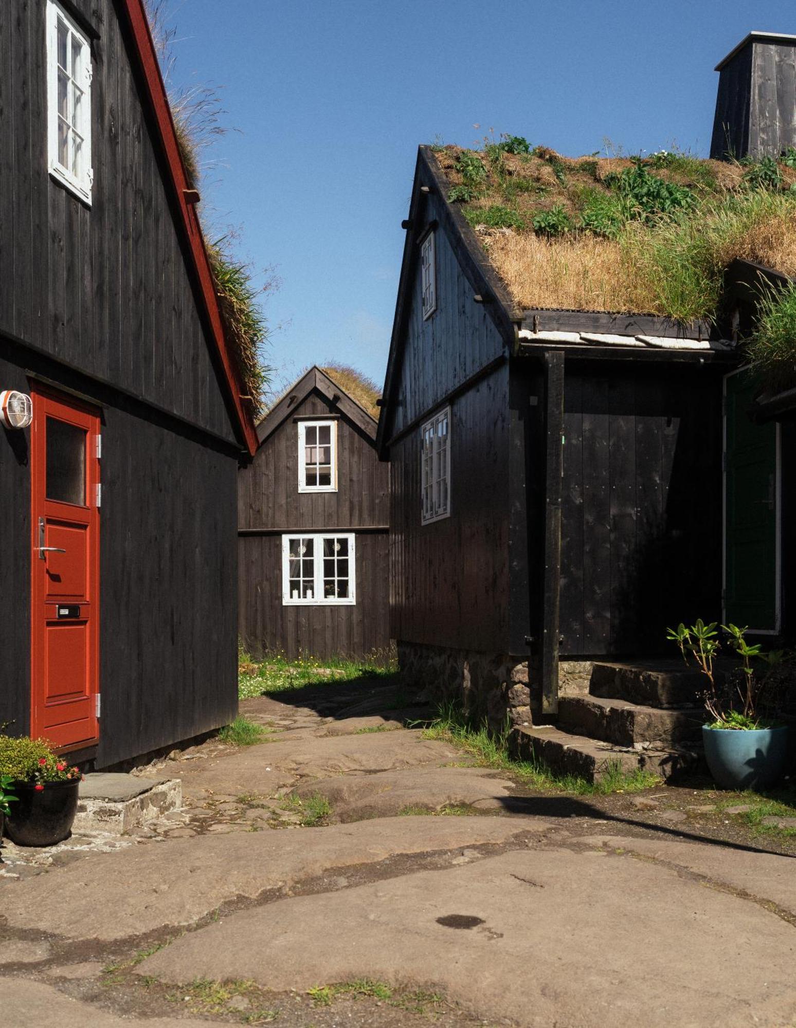Torsgota Guesthouse - In The Heart Of Tórshavn Buitenkant foto
